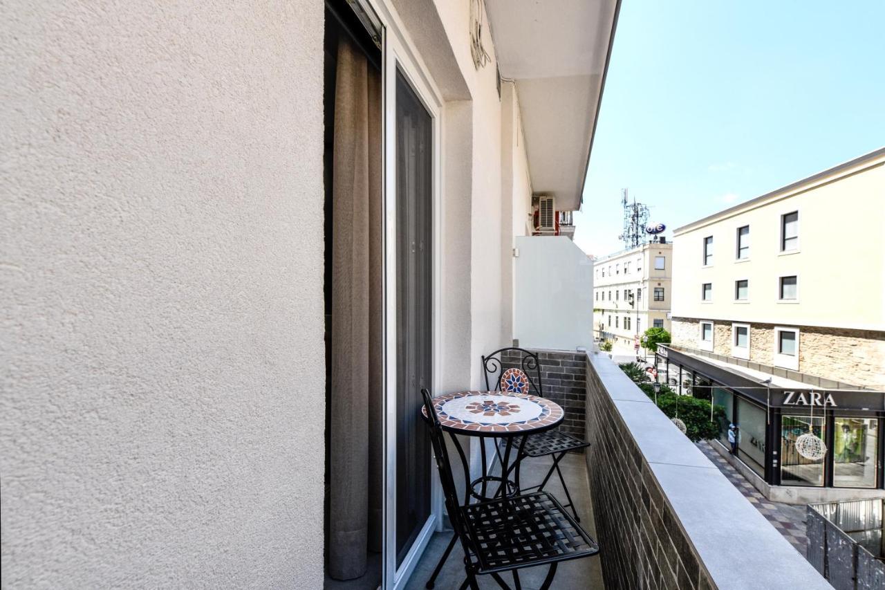 Sunny Luxury Suite Grey Kavala Exterior photo